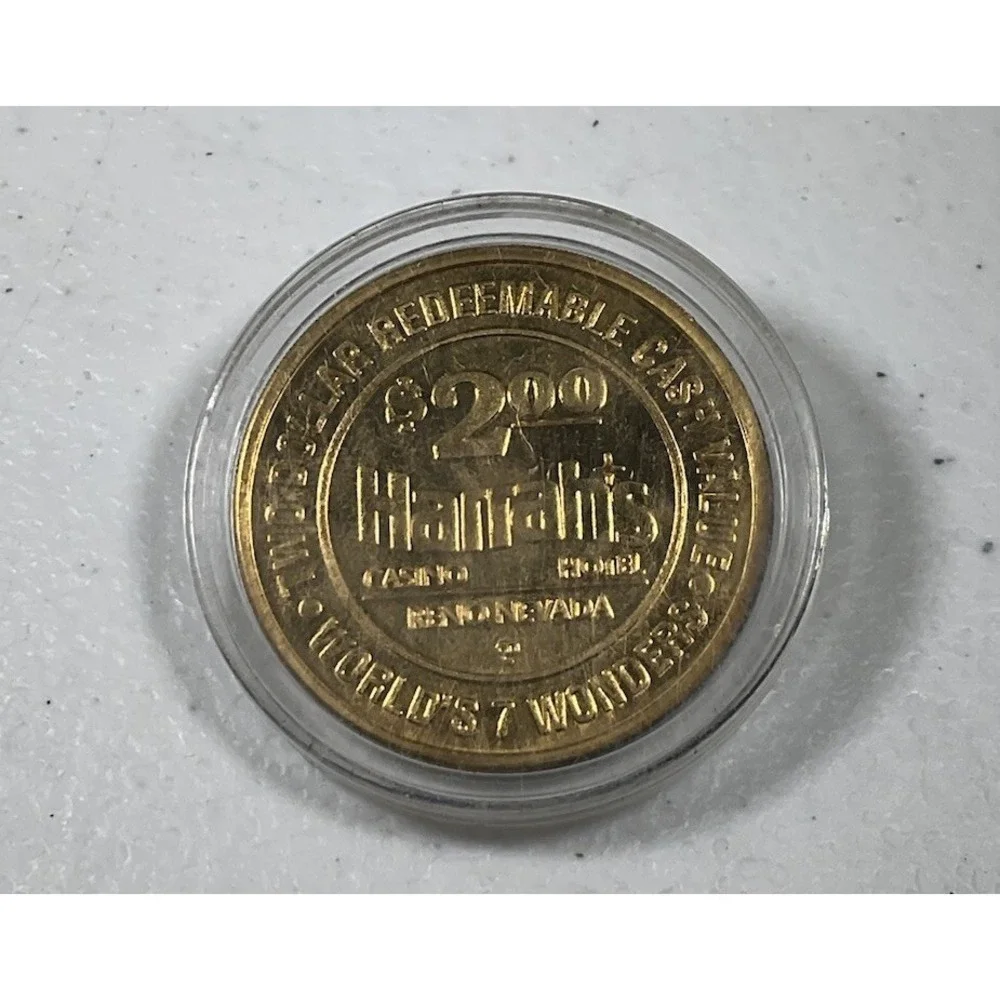 Harrah's Casino $2 Gaming Token Reno Nevada Empire State Building 1996